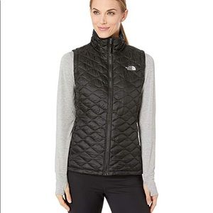 Xs women’s down vest
